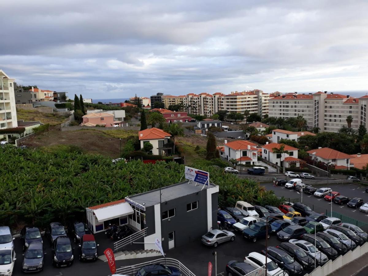Elegant Apartment With Sea Views By Trip2Portugal Funchal  Exterior photo