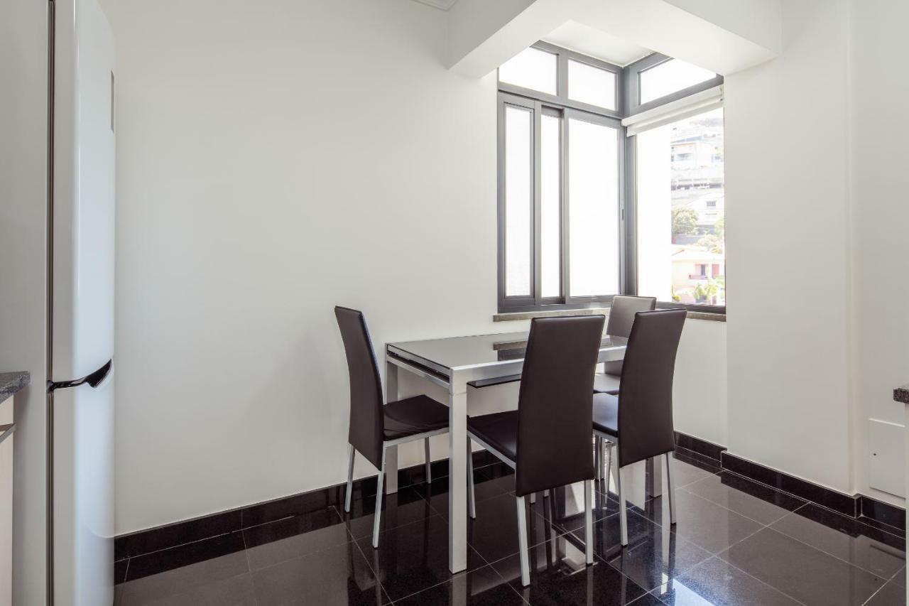 Elegant Apartment With Sea Views By Trip2Portugal Funchal  Exterior photo